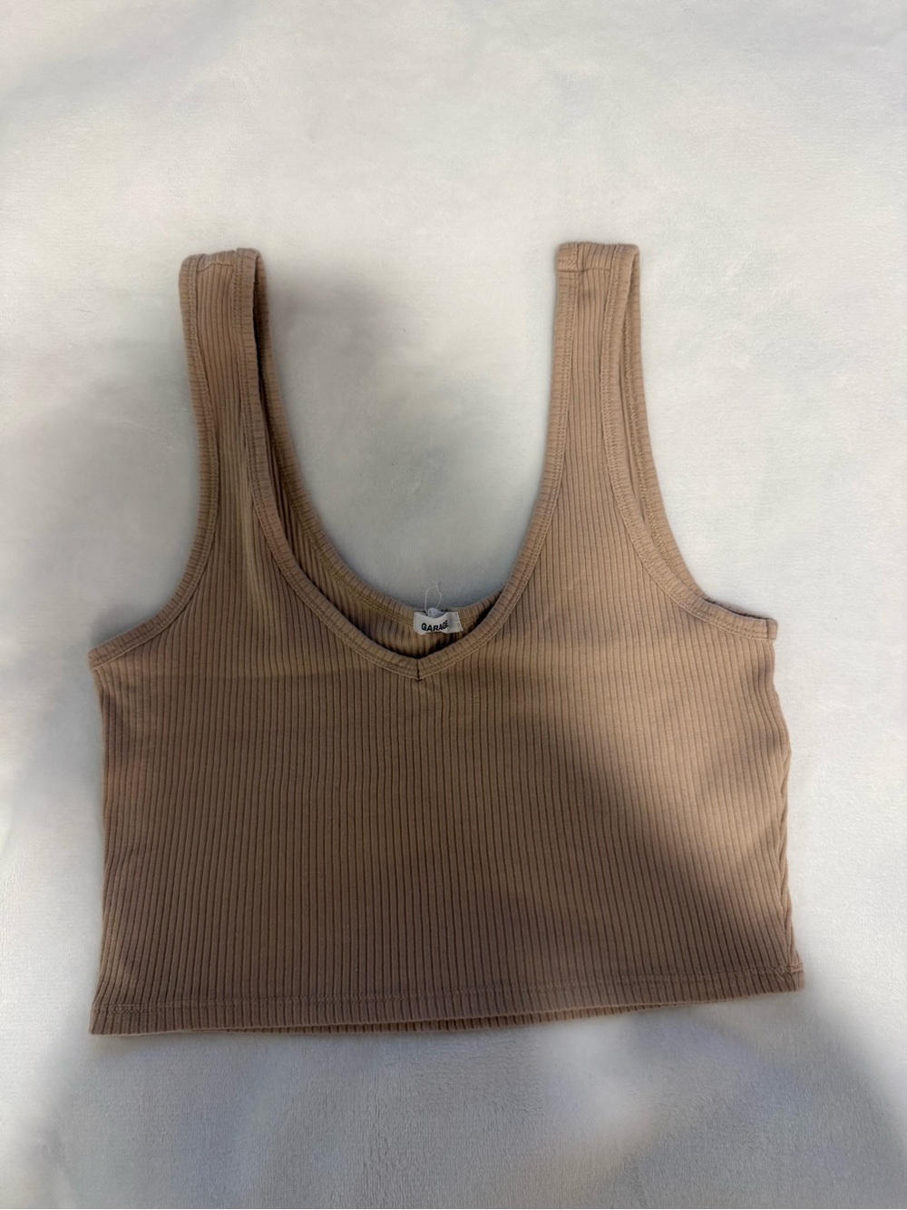 Garage Ribbed V-Neck Crop Top - Tan